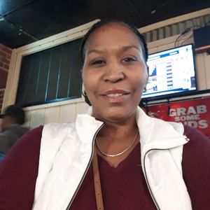 Meet your Posher, Nadia